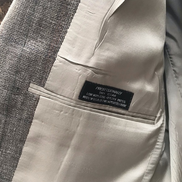 Vintage PIERRE CARDIN Grey Tweed Blazer - Picture 7 of 16